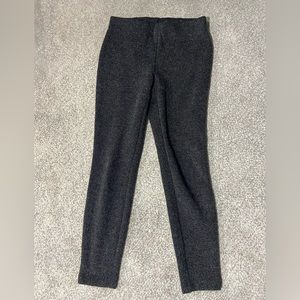 Ankle cropped pants. Soft. Elastic waistband